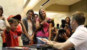 Jamie McMurray visits Florida Hospital_8085