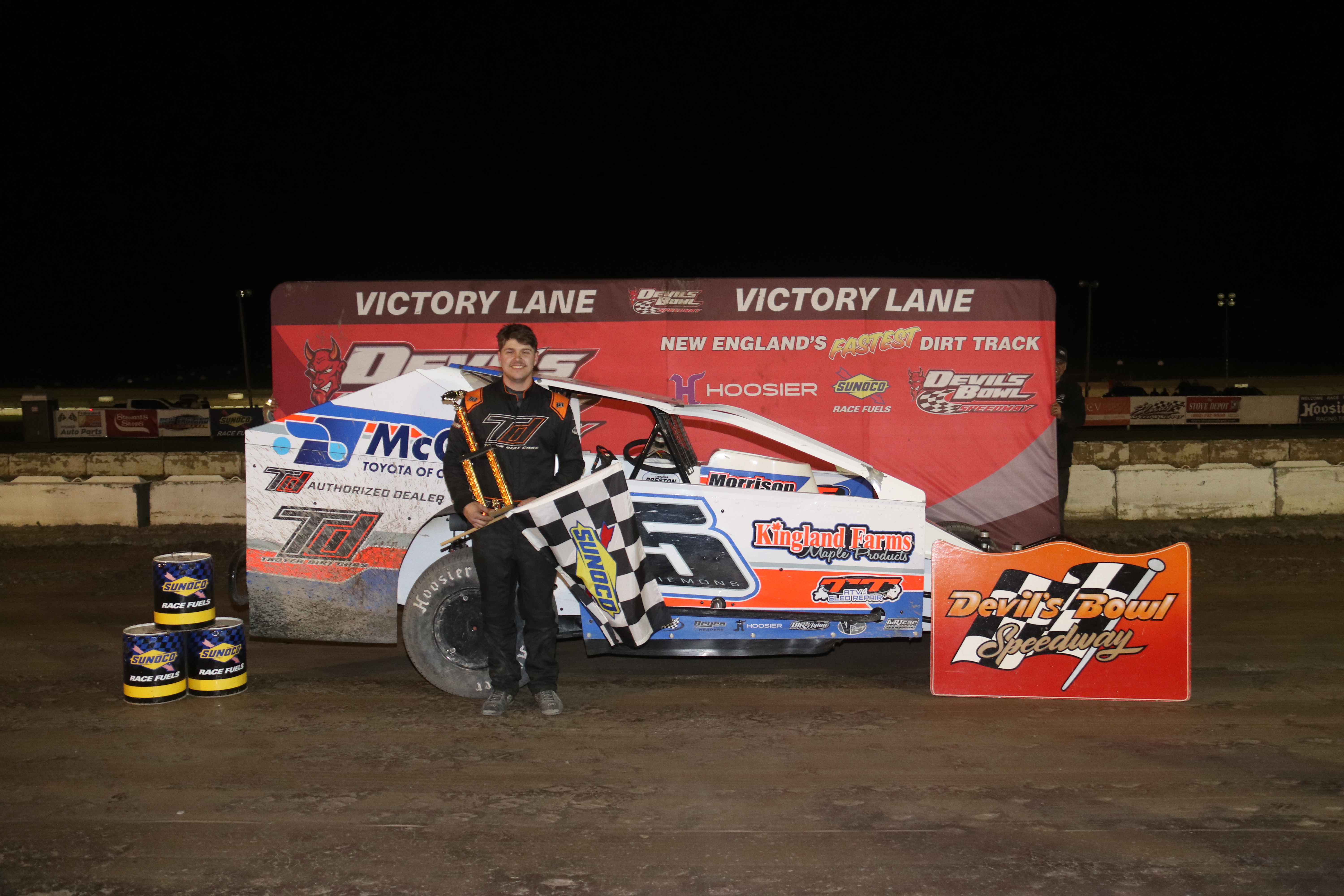 Tanner Siemons Scores First 358 Win at Northeast Crate Nationals