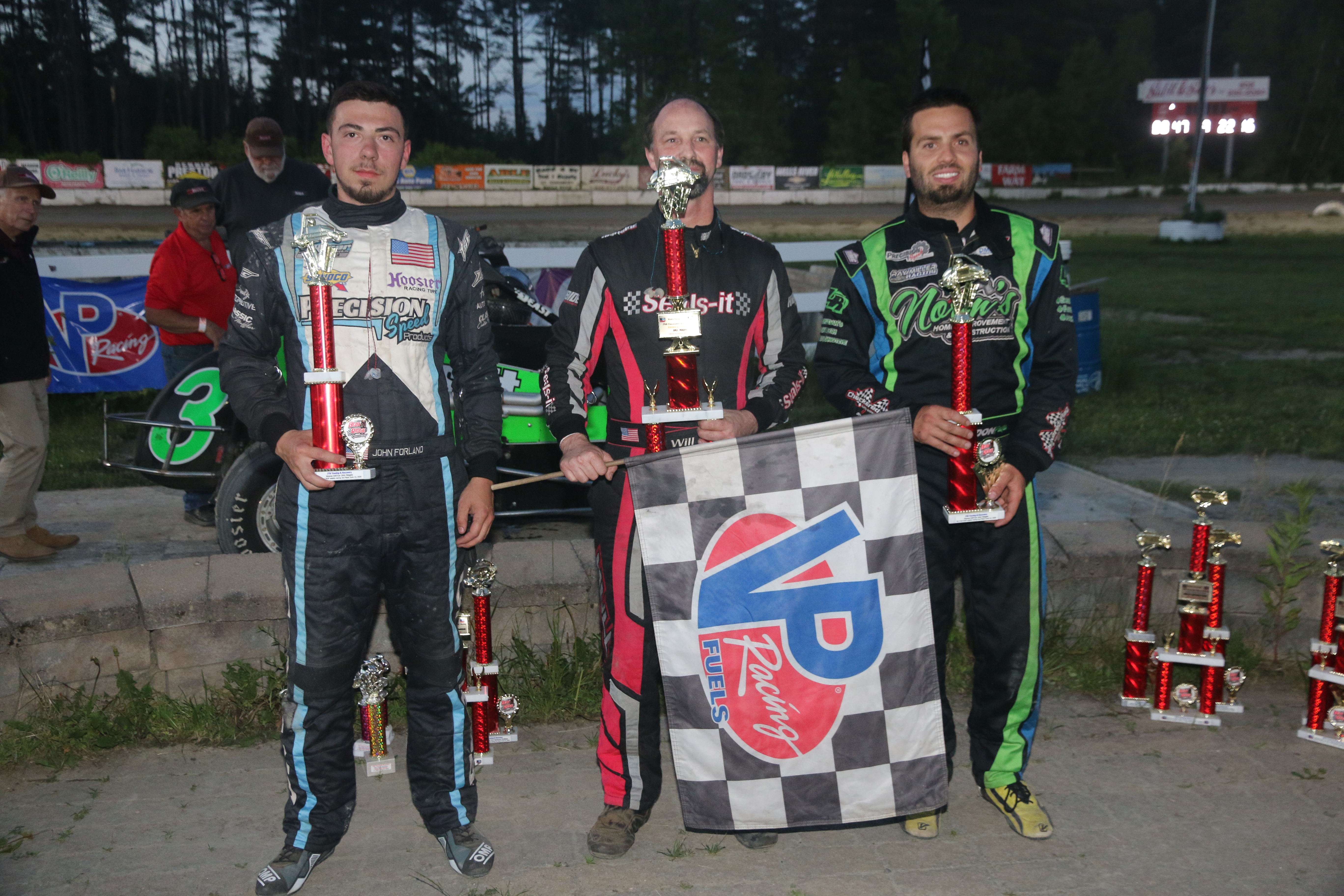 BRS_6-13-26_VL_Xtreme_Midgets_L-R_John_Forlano_Will_Hull_Brandon_Piastka.JPG