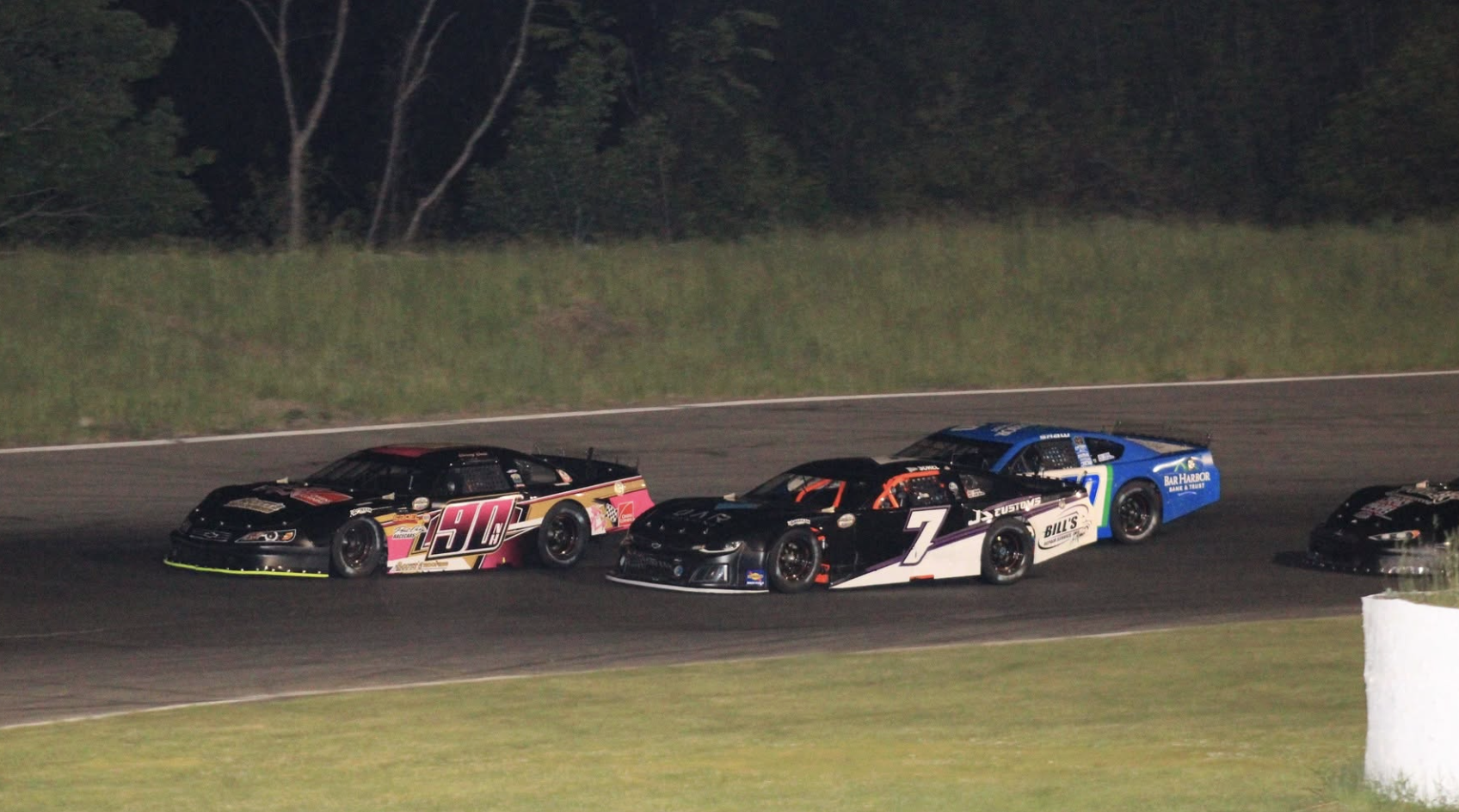 Claremont_Motorsports_Park_photo.png
