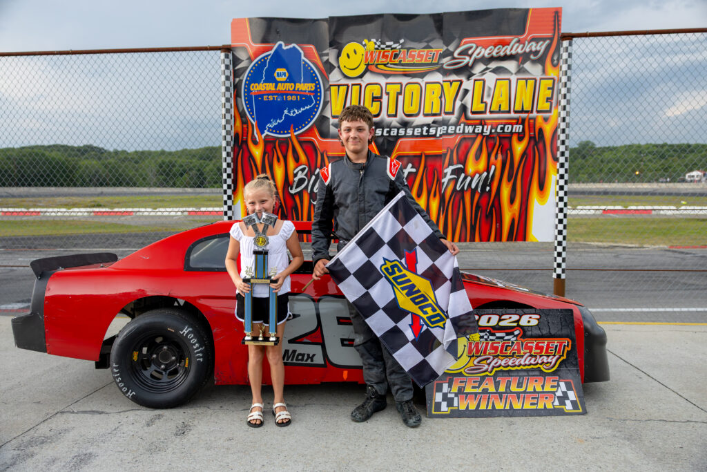 Randy Cabral Wins 100th Pavement Victory at Wiscasset Speedway