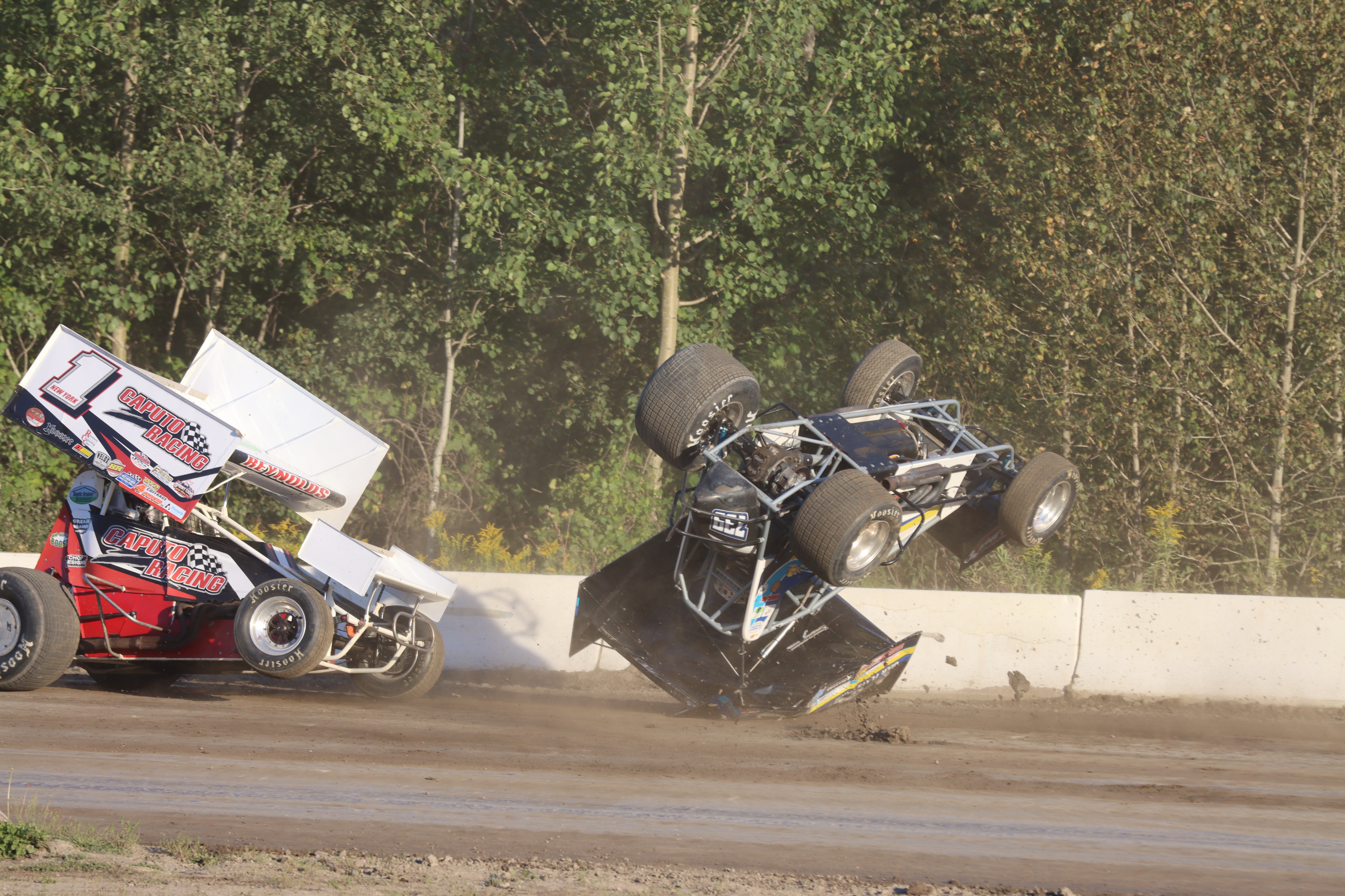 BRS_BF_8-29_Nick_Kruger_going_for_a_wild_ride_in_the_heat_race.jpg
