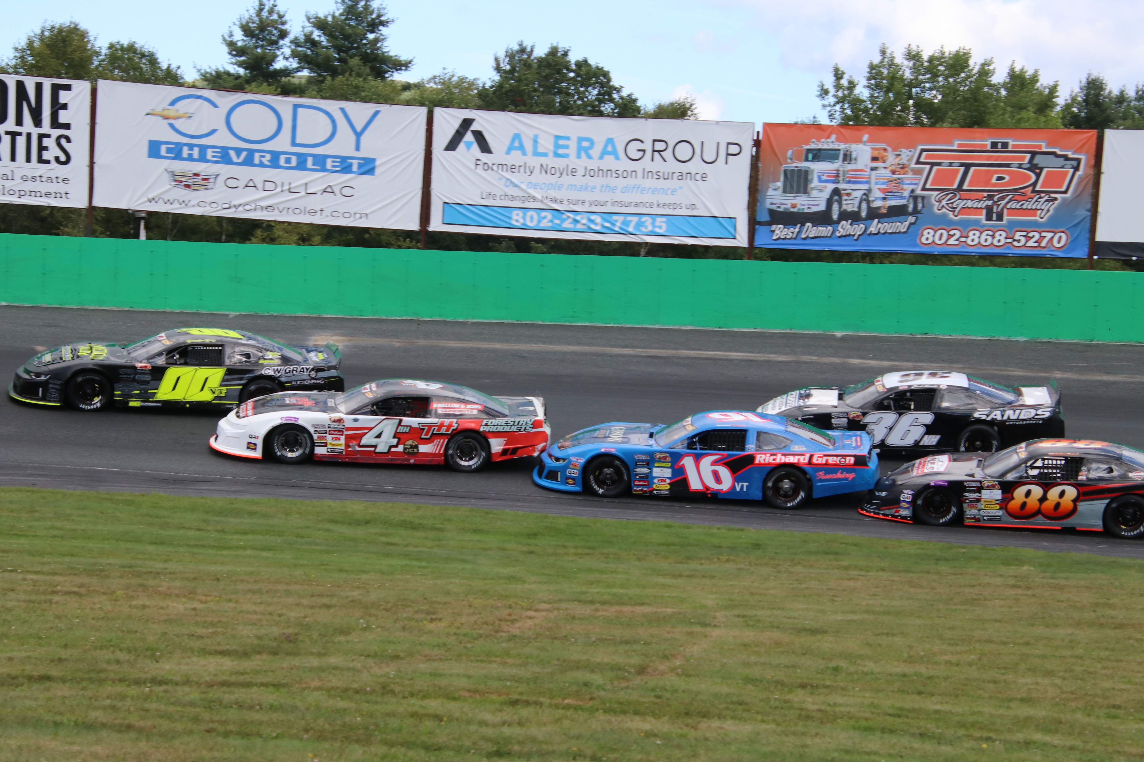 Milk Bowl Glory at Thunder Road