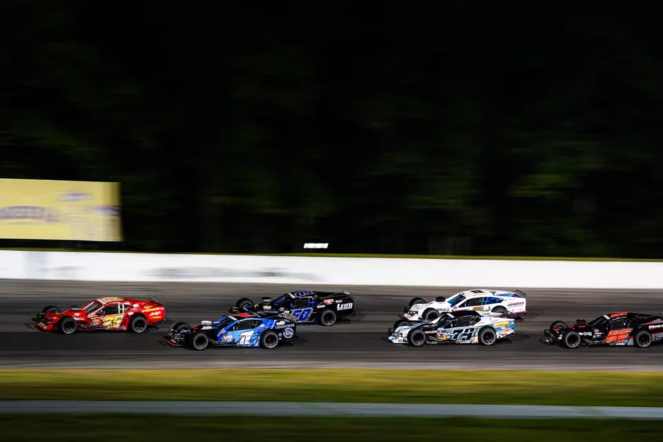 Monaco Modifieds Join Sunoco World Series at Thompson Speedway