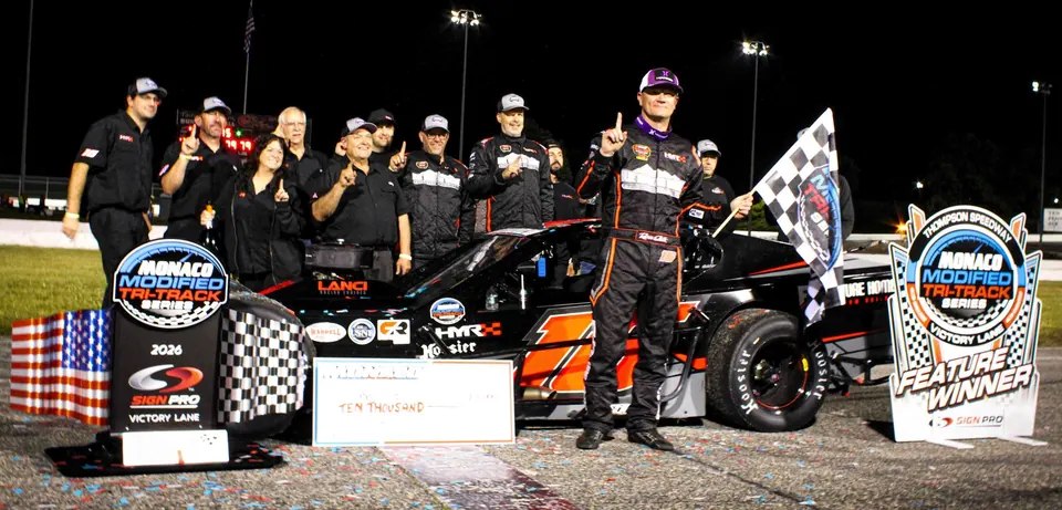 Ron Silk Wins $10,000 Monaco Modified Midweek Special