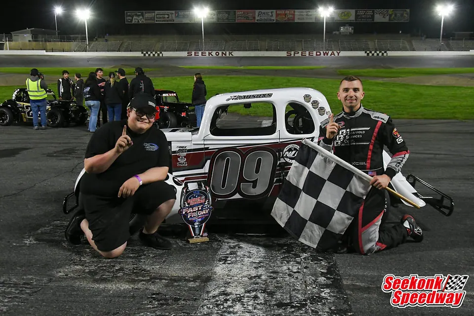 Defending Champion Josh Parsons Takes the Lead at Legends Cars Opener