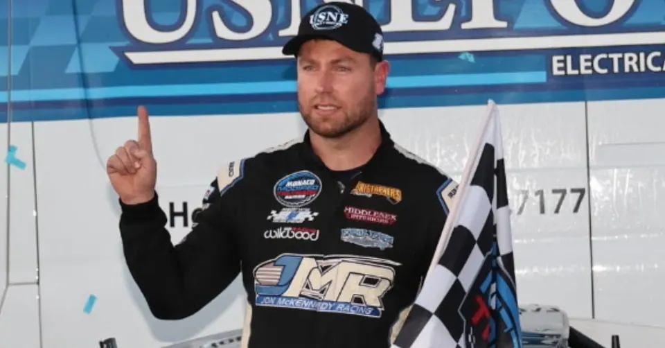 McKennedy Rallies for 2nd Monaco Modified Title at Seekonk