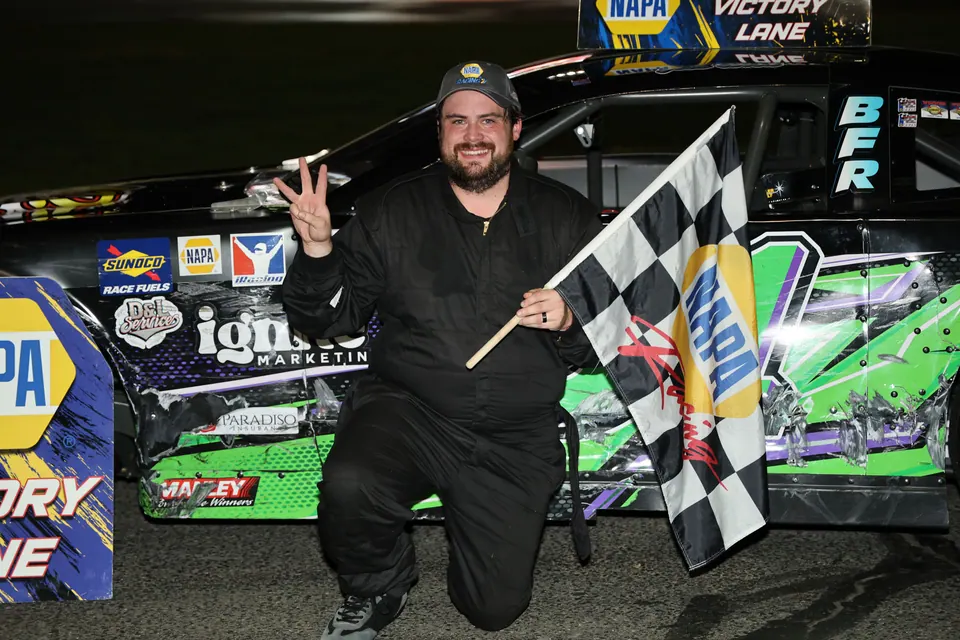 Stafford Hosts NAPA Championship Night; Track Champs Crowned
