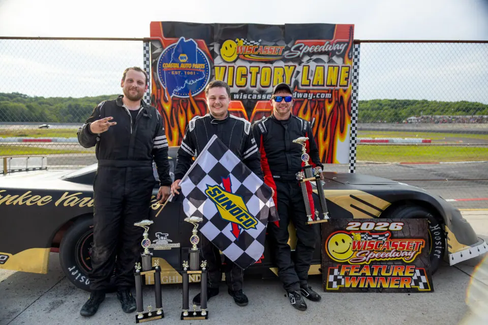 Jonathon Emerson Scores Comeback Victory at Wiscasset Speedway