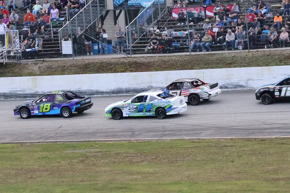 Strictly Minis Take Center Stage at White Mountain Motorsports Park