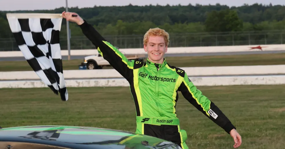 Austin Goff Tops SK Light Modifieds; Jarrod Soucy Wins Street Stock