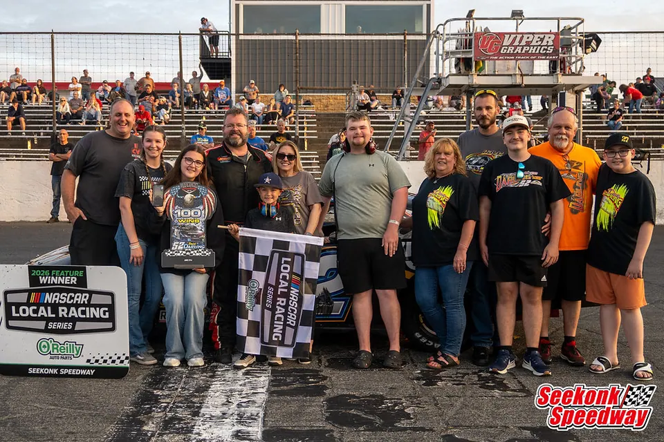 Darling Reaches Racing Immortality at Historic Seekonk Speedway Night
