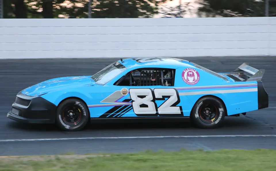Limited Late Model photo