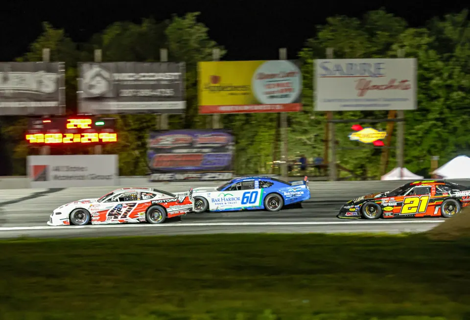 D.J. Shaw Surges to Stunning Celebration of America 300 Win
