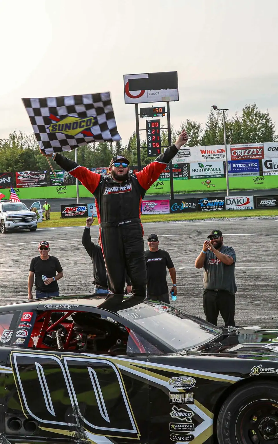 Jimmy_Wiggin_Renfrew_winner.jpg