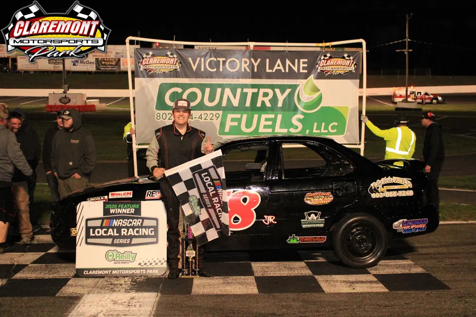 Gray, Riendeau, and Conroy Win Friday Night at Claremont