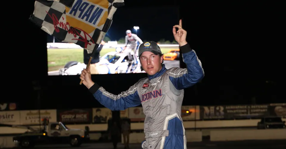 Anglace Takes SK Light Modified Crown at Stafford; Meyer Wins Late Models