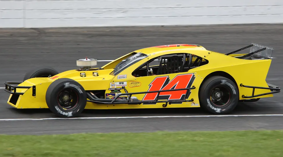 Chad Jones photo