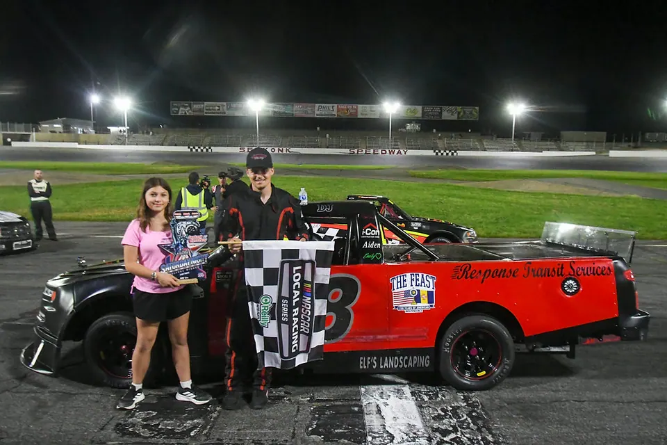 Thibeault Takes Sport Truck Victory at Seekonk Speedway