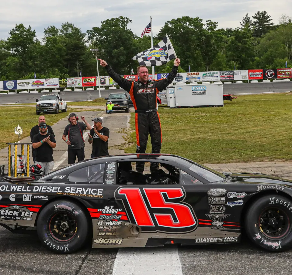 Mike Hopkins Breaks PASS Drought at Star Speedway