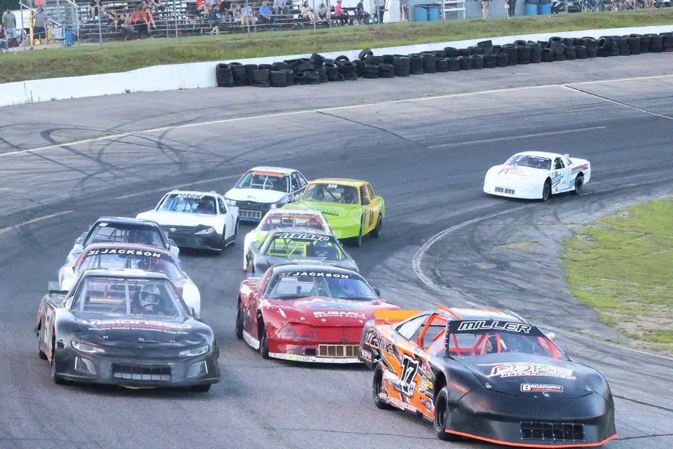 Mini Late Models Crown 2026 Champion at WMMP