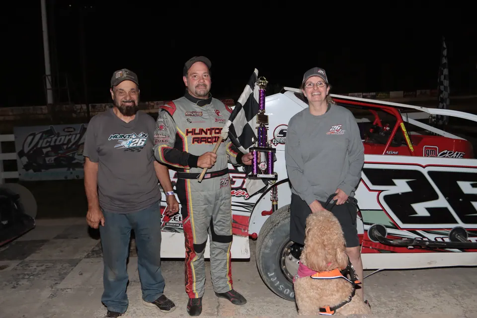 BRS_8-1_BF_DIRTcar_Sabil_and_Sons_Sportsman_Mods_VL_Jeremy_Huntoon_1st_ever_win_